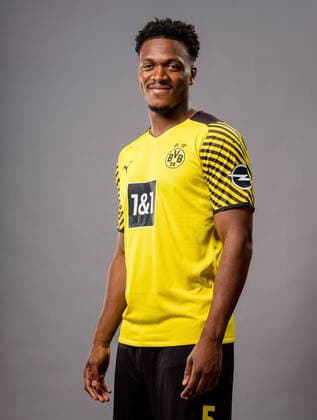 Dan Axel Zagadou; Borussia Dortmund; 1.BL, Porträttermin 2021 2022 Foto: BVB A.Simoes via TEAM2sportphoto Borussia Dortmund Porträt 2021 2022 Team2
