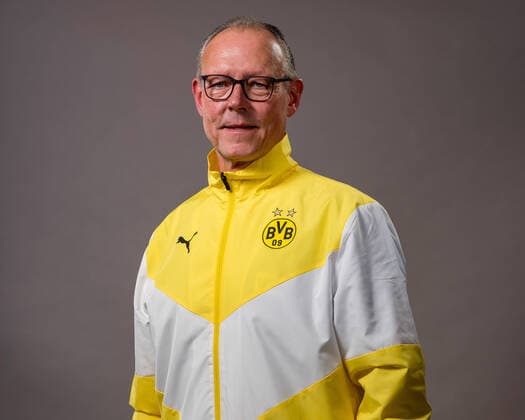 Frank Graefen; Borussia Dortmund; 1.BL, Porträttermin 2021 2022 Foto: BVB A.Simoes via TEAM2sportphoto Borussia Dortmund Porträt 2021 2022 Team2