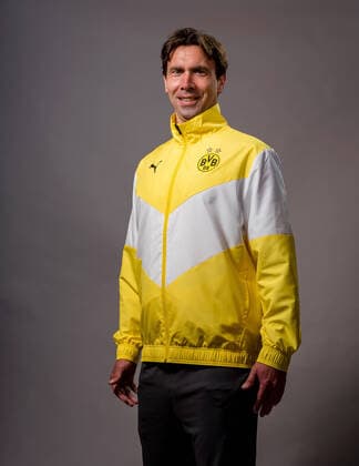 Johannes Wieber; Borussia Dortmund; 1.BL, Porträttermin 2021 2022 Foto: BVB A.Simoes via TEAM2sportphoto Borussia Dortmund Porträt 2021 2022 Team2