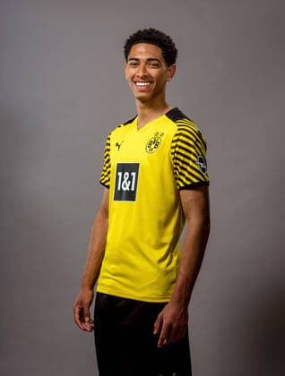 Jude Bellingham; Borussia Dortmund; 1.BL, Porträttermin 2021 2022 Foto: BVB A.Simoes via TEAM2sportphoto Borussia Dortmund Porträt 2021 2022 Team2