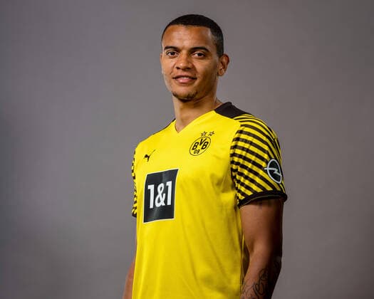 Manuel Akanji; Borussia Dortmund; 1.BL, Porträttermin 2021 2022 Foto: BVB A.Simoes via TEAM2sportphoto Borussia Dortmund Porträt 2021 2022 Team2
