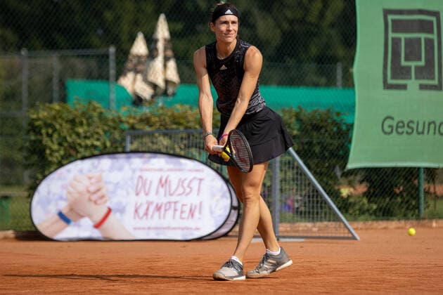 Darmstadt, 18.September 2021Tennis Charity-Turnier, 7. DU MUSST KAEMPFEN Tennis-Trophy beim TEC Darmstadt despor, deloka, emonline, emspor, v.l., Andrea Petkovic in Aktion Copyright: JoaquimxFerreira