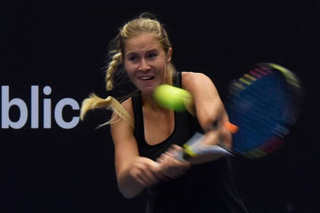 Anastasia Zakharova (RUS) in action during the match against Sara Sorribes Tormo during the J&T Banka Ostrava Open 2021 women s WTA, Tennis Damen indoor tennis tournament in Ostrava, Czech Republic, on Monday, September 20, 2021. (CTKxPhoto JaroslavxOzana) CTKPhotoP2021092008056  JAO 11