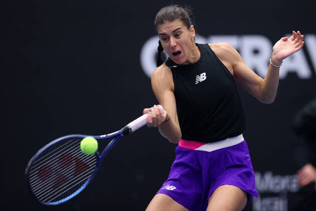 SORANA CIRSTEA (ROU) in action during the WTA, Tennis Damen J&T Banka Ostrava Open 2021 women’s tennis tournament in Ostrava, Czech Republic, September 20, 2021. (CTKxPhoto PavelxLebeda) CTKPhotoF202109201916801 