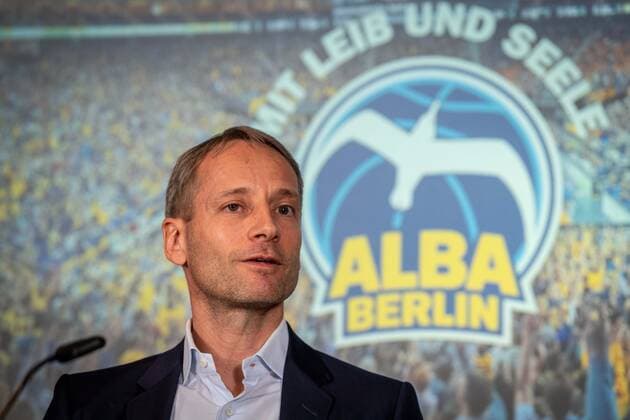 Basketball Berlin 21.09.2021 Saison 2021 2022 Alba Berlin Saisonpressekonferenz Axel Schweitzer (Aufsichtsratsvorsitzender)