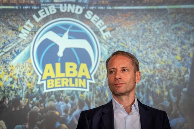 Basketball Berlin 21.09.2021 Saison 2021 2022 Alba Berlin Saisonpressekonferenz Axel Schweitzer (Aufsichtsratsvorsitzender)