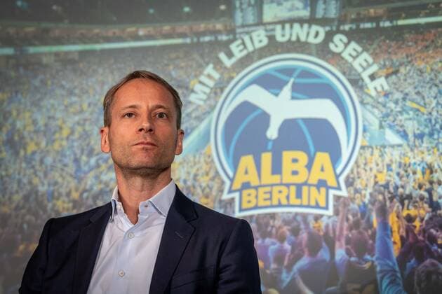 Basketball Berlin 21.09.2021 Saison 2021 2022 Alba Berlin Saisonpressekonferenz Axel Schweitzer (Aufsichtsratsvorsitzender)