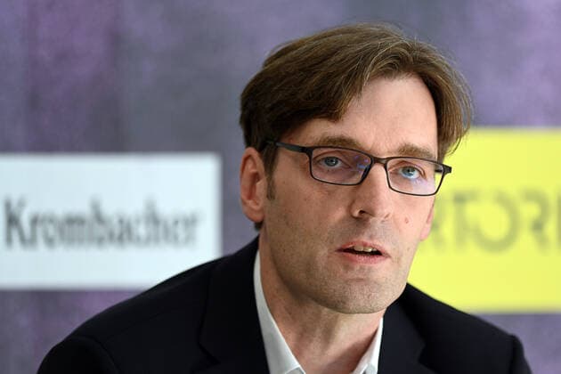 BG Göttingen - Pk zum Saisonauftakt 23.09.2021, Basketball-Bundesliga, Saison 2021 2022, Vorbereitung, BG Göttingen - Pk zum Saisonauftakt. Göttingens Geschäftsführer Frank Meinertshagen. Göttingen Niedersachsen Deutschland