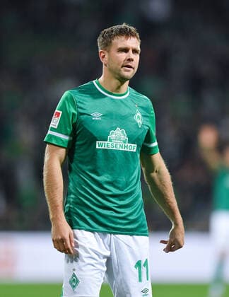 Niclas Füllkrug (Werder Bremen) 18.09.2021, Fussball GER, Saison 2021 2022, 2. Bundesliga, 7. Spieltag, SV Werder Bremen - Hamburger SV 0:2, Foto: Maik Hölter TEAM2sportphoto ***DFL regulations prohibit any use of photographs as image sequences and or quasi-video.*** Bremen Bremen Deutschland *** Niclas Füllkrug Werder Bremen 18 09 2021, Football GER, Season 2021 2022, 2 Bundesliga, Matchday 7, SV Werder Bremen Hamburger SV 0 2, Photo Maik Hölter TEAM2sportphoto DFL regulations prohibit any use of photographs as image sequences and or quasi video Bremen Bremen Germany Team2