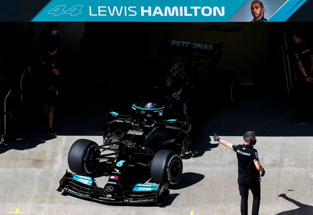 44 Lewis Hamilton (GBR, Mercedes-AMG Petronas F1 Team), F1 Grand Prix of Russia at Sochi Autodrom on September 24, 2021 in Sochi, Russia. (Photo by HOCH ZWEI) Sochi Russia