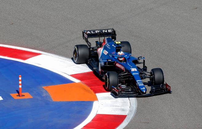 31 Esteban Ocon (FRA, Alpine F1 Team), F1 Grand Prix of Russia at Sochi Autodrom on September 24, 2021 in Sochi, Russia. (Photo by HOCH ZWEI) Sochi Russia