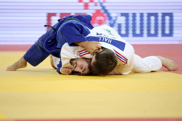 Bilder des Jahres 2021, Sport 09 September Sport Themen der Woche KW38 Sport Bilder des Tages Judo Grand Prix Zagreb 2021 Angelo Pantano of Italy and Samuel Hall of Great Britain compete in the Men s -60kg final match during day one of the Judo Grand Prix Zagreb 2021 at Arena Zagreb in Zagreb, Croatia on September 24, 2021. IgorxKralj PIXSELL