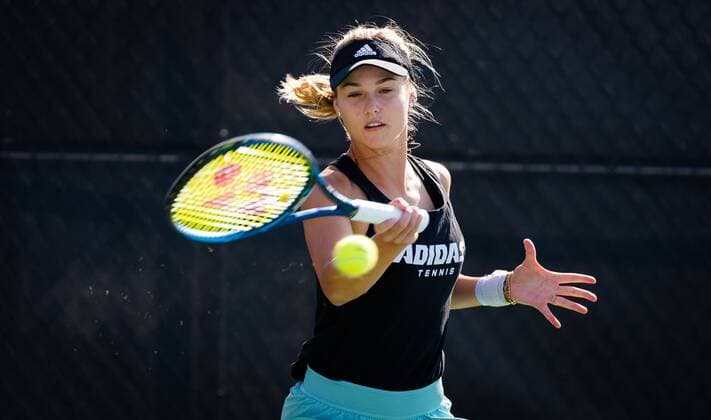Mandatory Credit: Photo by Rob Prange Shutterstock (12464017m) Anna Kalinskaya of Russia during practice ahead of the 2021 Chicago Fall Tennis Classic WTA, Tennis Damen 500 tennis tournament 2021 Chicago Fall Tennis Classic Pre-Event - 24 Sep 2021 2021 Chicago Fall Tennis Classic Pre-Event - 24 Sep 2021  Copyright: xRobxPrange Shutterstockx 12464017m