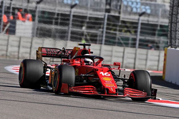 16 LECLERC Charles (mco), Scuderia Ferrari SF21, action during the Formula 1 VTB Russian Grand Prix 2021, 15th round of the 2021 FIA Formula One World Championship, WM, Weltmeisterschaft from September 24 to 26, 2021 on the Sochi Autodrom, in Sochi, Russia - Photo DPPI FORMULE 1 : Grand prix de Russie - Sotchi - 25 09 2021 DPPI PANORAMIC  00121031_24-09-21-RUS-2018-PVE