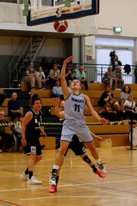 25.09.2021, 2. Toyota Damen Basketball Bundesliga Nord, DBBL, Saison 2021 2022, Damen, Chemcats Chemnitz - TG Neuss Tigers Lucile Peroche, ChemCats Chemnitz Chemnitz Sporthalle am Schlossteich Sachsen Germany