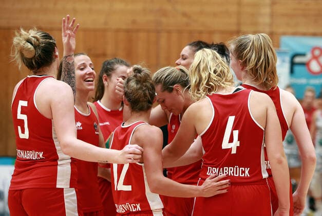 von links Da-Basketball,1. Bundesliga 2021 21, 25.09.21, TSV Wasserburg vs GiroLive Panthers Osnabrueck, Wasserburg, Badria Sportzentrum Copyright: WolfgangxFehrmann
