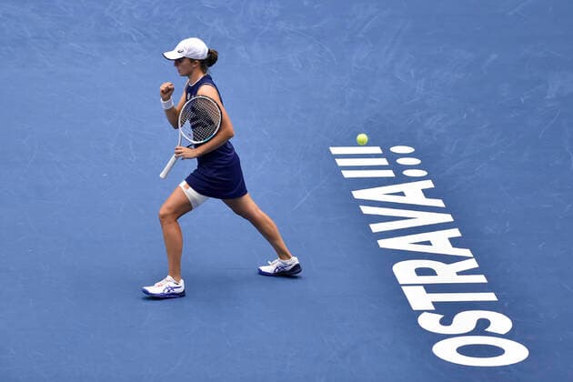 Iga Swiatek of Poland in action during the match against Maria Sakkari of Greece at the J&T Banka Ostrava Open 2021 women s WTA, Tennis Damen indoor tennis tournament in Ostrava, Czech Republic, September 25, 2021. (CTKxPhoto JaroslavxOzana) CTKPhotoP2021092503752  JAO 12