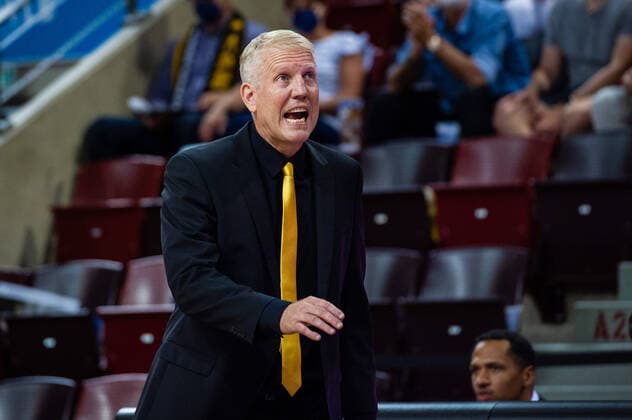 John Patrick (Headcoach MHP RIESEN Ludwigsburg) Schrei beim BBL Spiel: MHP Riesen Ludwigsburg - Hamburg Towers Ludwigsburg. 25.09.21 Basketball , 25.09.2021, Ludwigsburg (Deutschland)