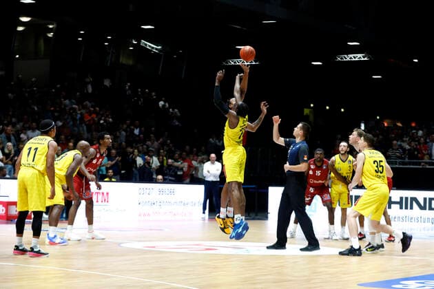 25.09.2021, easyCredit Basketball Bundesliga, BBL, Saison 2021 2022, Herren, Chemnitz Niners - EWE Baskets Oldenburg Jerry Ndhine, EWE Baskets Oldenburg Chemnitz Messe Chemnitz Sachsen Germany