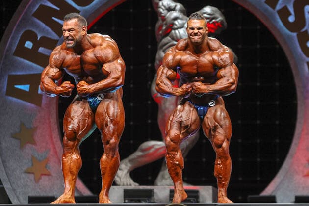 Bilder des Jahres 2021, Sport 09 September Sport Themen der Woche KW38 Sport Bilder des Tages COLUMBUS, OH - SEPTEMBER 25: Steve Kuclo and Nick Walker compete in the Arnold Classic on September 25, 2021, at the Greater Columbus Convention Center in Columbus, OH. (Photo by Frank Jansky Icon Sportswire) OTHER: SEP 25 Arnold Classic Icon210925001