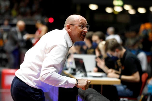 25.09.2021, easyCredit Basketball Bundesliga, BBL, Saison 2021 2022, Herren, Chemnitz Niners - EWE Baskets Oldenburg Mladen Drijencic (Headcoach), EWE Baskets Oldenburg Chemnitz Messe Chemnitz Sachsen Germany