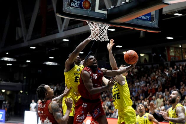Sport Themen der Woche KW38 Sport Bilder des Tages 25.09.2021, easyCredit Basketball Bundesliga, BBL, Saison 2021 2022, Herren, Chemnitz Niners - EWE Baskets Oldenburg Frantz Massenat, Niners Chemnitz Chemnitz Messe Chemnitz Sachsen Germany