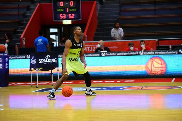 Cameron Wells (medi Bayreuth) GER, Basketball BBL, Jobstairs Giessen 46ers gegen medi Bayreuth 26.09.2021 Giessen Copyright: xEibnerxPressefotox xRalphxLehmbergx