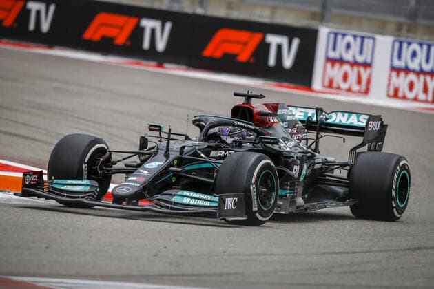 44 HAMILTON Lewis (gbr), Mercedes AMG F1 GP W12 E Performance, action during the Formula 1 VTB Russian Grand Prix 2021, 15th round of the 2021 FIA Formula One World Championship, WM, Weltmeisterschaft from September 24 to 26, 2021 on the Sochi Autodrom, in Sochi, Russia - Photo Xavi Bonilla DPPI FORMULE 1 : Grand prix de Russie - Sotchi - 26 09 2021 DPPI PANORAMIC  _B2_5481