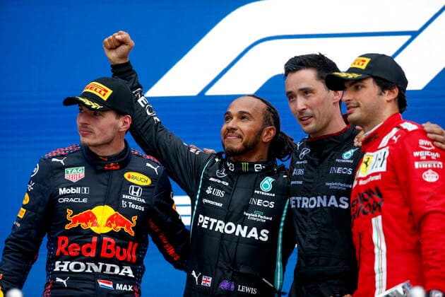 33 Max Verstappen (NED, Red Bull Racing), 44 Lewis Hamilton (GBR, Mercedes-AMG Petronas F1 Team), 55 Carlos Sainz (ESP, Scuderia Ferrari Mission Winnow), F1 Grand Prix of Russia at Sochi Autodrom on September 26, 2021 in Sochi, Russia. (Photo by HOCH ZWEI) Sochi Russia