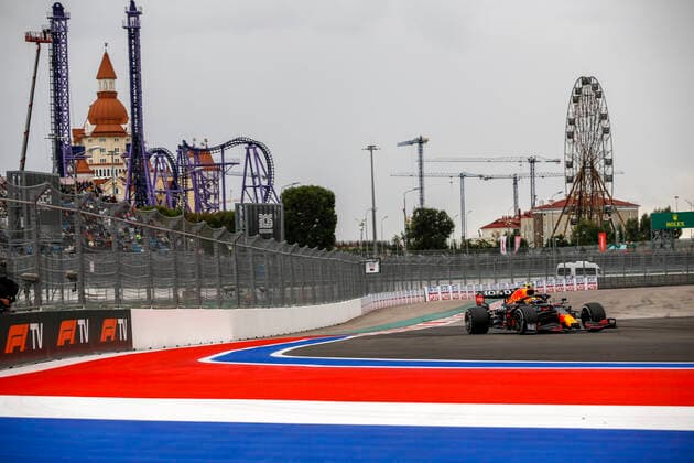 11 Sergio Perez (MEX, Red Bull Racing), F1 Grand Prix of Russia at Sochi Autodrom on September 26, 2021 in Sochi, Russia. (Photo by HOCH ZWEI) Sochi Russia