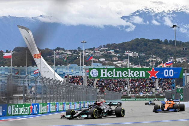 44 Lewis Hamilton (GBR, Mercedes-AMG Petronas F1 Team), F1 Grand Prix of Russia at Sochi Autodrom on September 26, 2021 in Sochi, Russia. (Photo by HOCH ZWEI) Sochi Russia