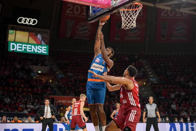 Basketball, BBL, 20210926, FC Bayern München - Ratiopharm Ulm. Im Bild Cristiano FELICIO (Ratiopharm Ulm, 1) Korbleger. München Audi Dome Bayern Deutschland Copyright: Passion2Press MarkusxFischerx
