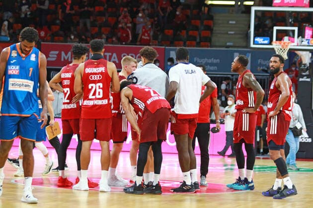 FCBB, Frust, frustriert, Mannschaft, unzufrieden, Basketball, Easycredit BBL, FC Bayern München - Ratiopharm Ulm im Audi Dome am 26.09.2021 FOTO: Mladen Lackovic LakoPress