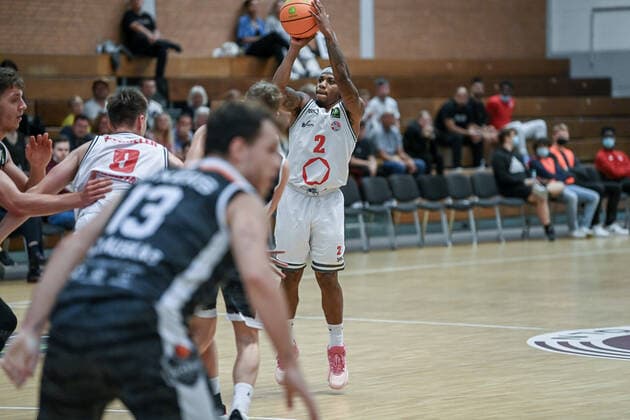 Barmer 2. Basketball Bundesliga ProB, Rheinstars Koeln vs. BSW Sixers, 26.09.2021 Vincent Lamont Golson Jr (RheinStars Koeln 2), Barmer 2. Basketball Bundesliga ProB, Rheinstars Koeln vs. BSW Sixers am 26.09.2021 im ASV Koeln in Koeln (Nordrhein-Westfalen) Copyright: xBEAUTIFULxSPORTS Mueller-Laschetx