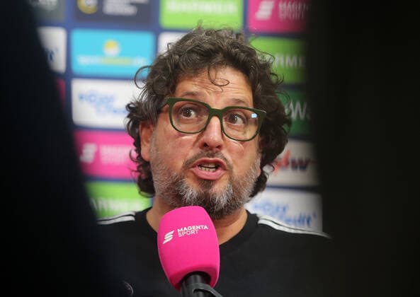 26.09.2021, BBL FC Bayern Basketball vs Ratiopharm Ulm ; Audi Dome Muenchen, Basketball, im Bild: Trainer Andrea Trinchieri (FCB Basketball)