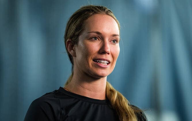 September 26, 2021, CHICAGO, UNITED STATES: Danielle Collins of the United States talks to the media ahead of the 2021 Chicago Fall Tennis Classic WTA, Tennis Damen 500 tennis tournament CHICAGO UNITED STATES - ZUMAa181 20210926_zaa_a181_195 Copyright: xRobxPrangex