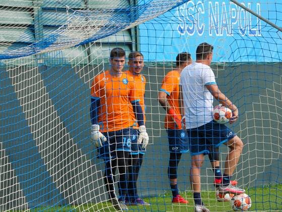 6661710 29.09.2021 Napoli?s players attend a training session ahead of the Europa League soccer match against Spartak Moscow, at SSC Napoli Konami Training Center, Italy. Alexander Vilf Sputnik Italy Soccer Europa League Napoli Training  9e717b970fdcd4ab
