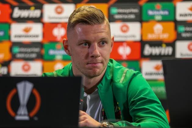 SOCCER - UEFA EL, West Ham vs Rapid LONDON,ENGLAND,29.SEP.21 - SOCCER - UEFA Europa League, group stage, West Ham United vs SK Rapid Wien, preview, press conference, PK, Pressekonferenz Rapid. Image shows Maximilian Ullmann (Rapid).  GEPAxpictures xPhilippxBrem
