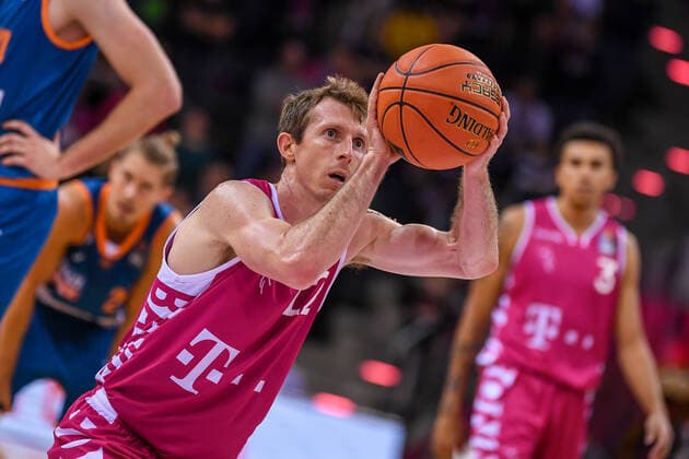easyCredit BBL, Telekom Baskets Bonn vs. ratiopharm ulm, 29.09.2021 Skyler Bowlin (Telekom Baskets Bonn, 12), easyCredit BBL, Telekom Baskets Bonn vs. ratiopharm ulm am 29.09.2021 im Telekom Dome Bonn, Bonn (Nordrhein-Westfalen) Copyright: xBEAUTIFULxSPORTS Mueller-Laschetx
