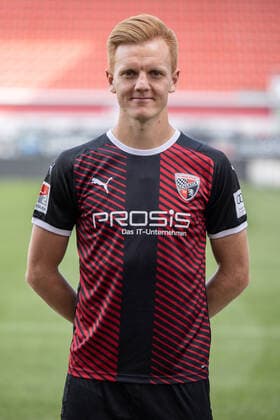 2.BL; FC Ingolstadt 04 - Portraitshooting, Mannschaftsfoto, Christian Gebauer (22, FCI) 2. Bundesliga - FC Ingolstadt 04 Saison 2021 2022