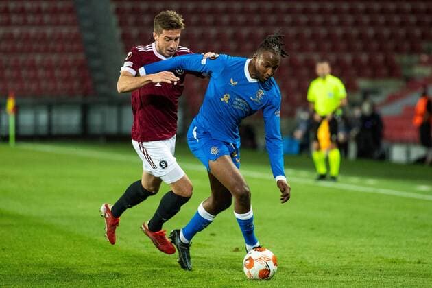 Mandatory Credit: Photo by Kirk O Rourke Rangers FC Shutterstock (12516385as) Joe Aribo of Rangers on the ball during the Europa League match at the Generali Ceská Pojistovna Arena, Prague. Sparta Prague v Rangers, UEFA Europa League Group A, Football, Generali Arena, Prague, Czech Republic - 30 Sep 2021 Sparta Prague v Rangers, UEFA Europa League Group A, Football, Generali Arena, Prague, Czech Republic - 30 Sep 2021 Copyright: xKirkxO Rourke RangersxFC Shutterstockx 12516385as