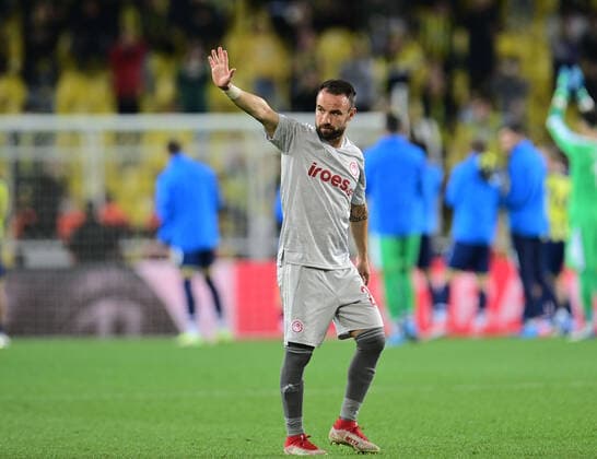 Mathieu Valbuena of Olympiakos during the UEFA Europa League Group D match between Fenerbahce and Olympiakos at Ulker Stadium in Istanbul , Turkey on September 30 , 2021. 
