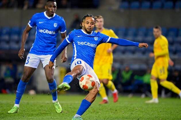 GENK, BELGIUM - SEPTEMBER 30 : Theo Bongonda forward of KRC Genk during the UEFA Europa League Group stage H match between KRC Genk and Dinamo Zagreb on September 30, 2021 in Genk, Belgium, 30 09 2021 ( KRC Genk v Dinamo Zagreb - UEFA Europa League PhotoNews Panoramic 