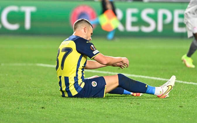 Dimitrios Pelkas of Fenerbahce during the UEFA Europa League Group D match between Fenerbahce and Olympiakos at Ulker Stadium in Istanbul , Turkey on September 30 , 2021. 