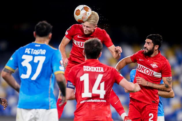 Italy: Europa League football match SSC Napoli vs Spartak Mosca Spartak Mosca s Russian midfielder Ruslan Litvinov controls the ball during the UEFA Europa League first round day three Group C football match between SSC Napoli and Spartak Mosca at the Diego Armando Maradona Stadium in Naples, southern Italy, on September 30, 2021. ABPH2873 Copyright: xAntonioxBalascox