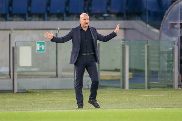 UEFA Europa League ( SS Lazio vs Lokomotiv Moskva - 20210930 ) ROME, ITALY, SEP 30: Coach Marko Nikolic of Lokomotiv Moskva reacts during the UEFA Europa League group E match between SS Lazio and Lokomotiv Moskva at Olimpico Stadium on September 30, 2021 in Rome, Italy. SS Lazio won the match 2-0. Rome Olympic Stadium Italy 6995_247763 Copyright: xGiampieroxSposito PentaxPressx