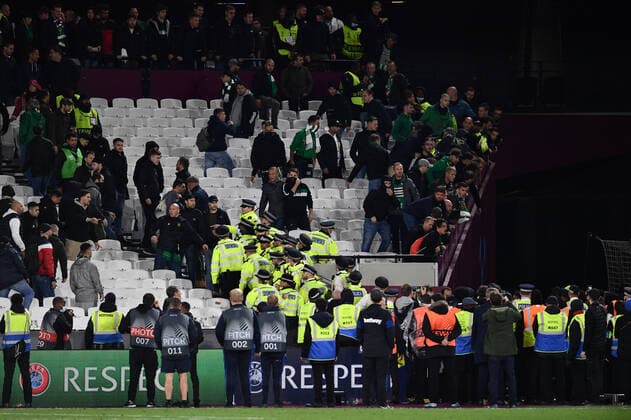 Football - 2021 2022 UEFA Europa League - Group H - Round Two - West Ham United vs Rapid Vienna - London Stadium - Thursday 30th September Police attempt to clear Rapid Vienna fans after the game. COLORSPORT Ashley Western 