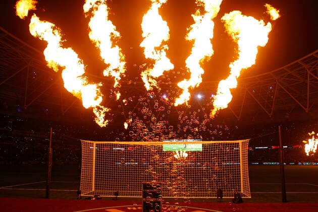 West Ham United v Rapid Vienna UEFA Europa League Pyrotechnics before the UEFA Europa League Group H match at the London Stadium, Stratford Content Not Available For UK Newspapers Copyright: xPaulxChestertonx FIL-15928-0098