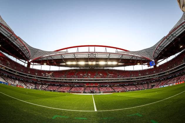Lisboa, Estadio da Luz 29.09.2021 UEFA Championsleague Gruppenphase - Gruppe E S.L.Benfica - FC Barcelona, Barca v.l., Innenansicht Stadio da Luz Copyright: JoaquimxFerreira