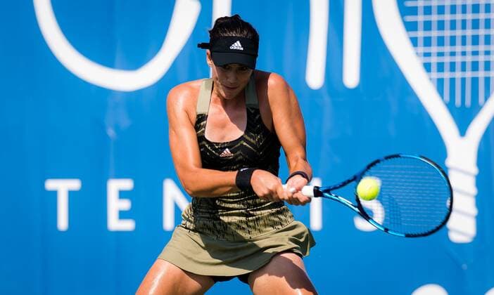 Mandatory Credit: Photo by Rob Prange Shutterstock (12471259x) Garbine Muguruza of Spain in action during the quarter-final of the 2021 Chicago Fall Tennis Classic WTA, Tennis Damen 500 tennis tournament Chicago Fall Tennis Classic 2021, Tennis, Chicago, USA - 01 Oct 2021 Chicago Fall Tennis Classic 2021, Tennis, Chicago, USA - 01 Oct 2021  Copyright: xRobxPrange Shutterstockx 12471259x